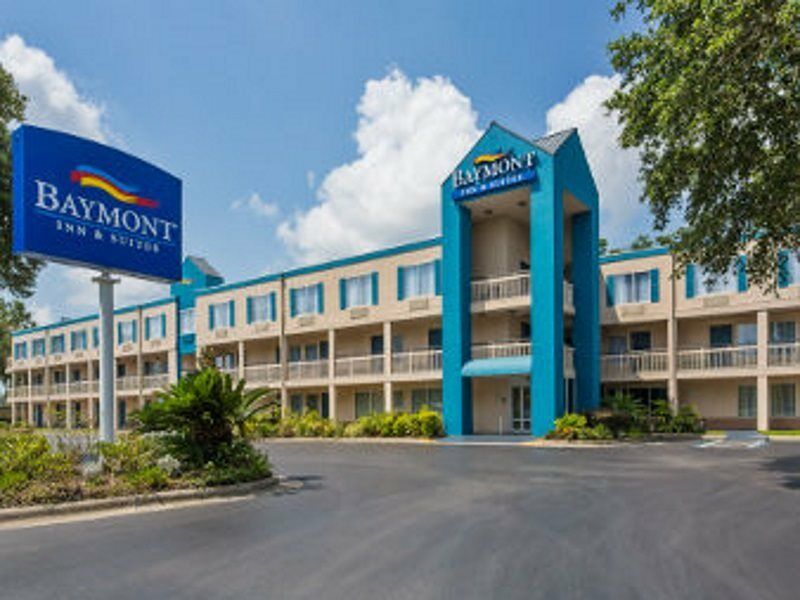 Baymont By Wyndham Gainesville I-75 Exterior photo