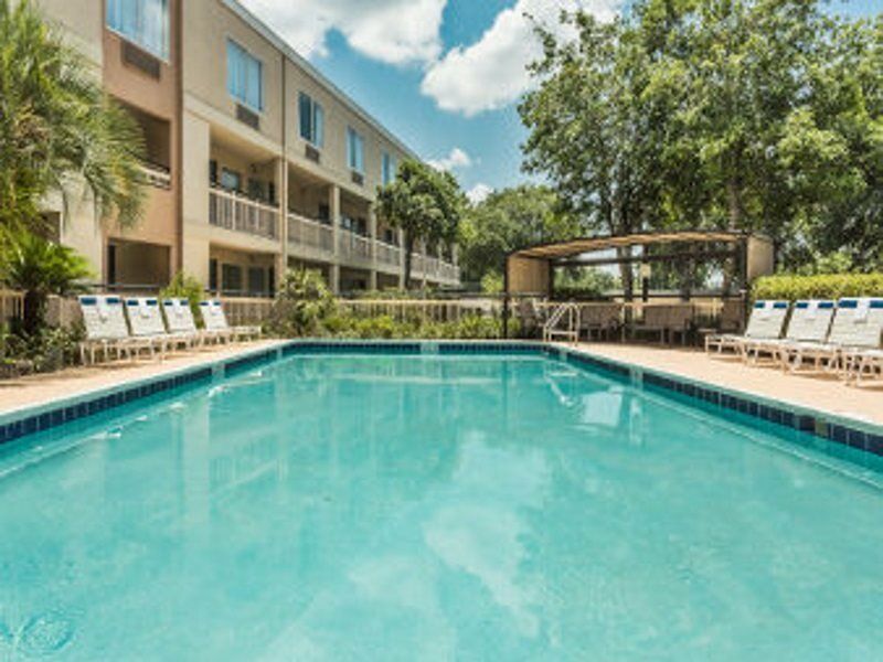 Baymont By Wyndham Gainesville I-75 Exterior photo